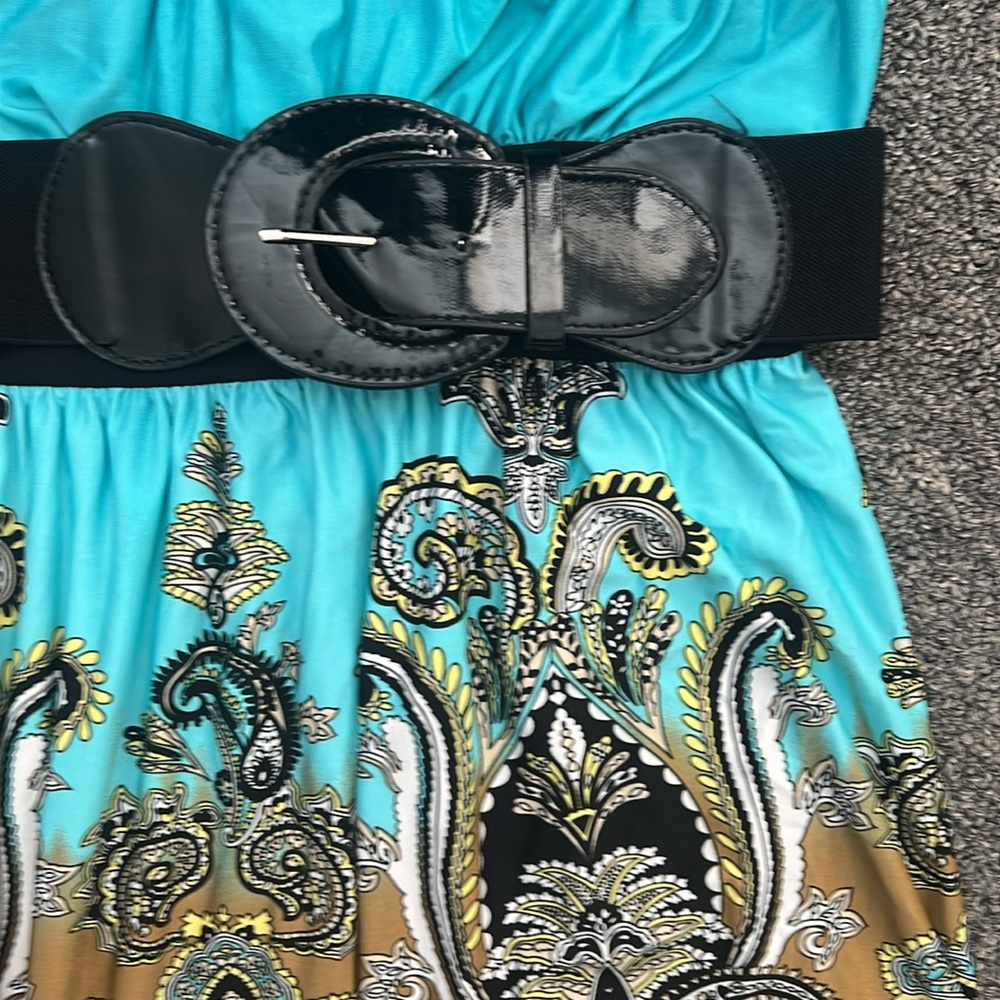 Dress - Picture 4 of 7